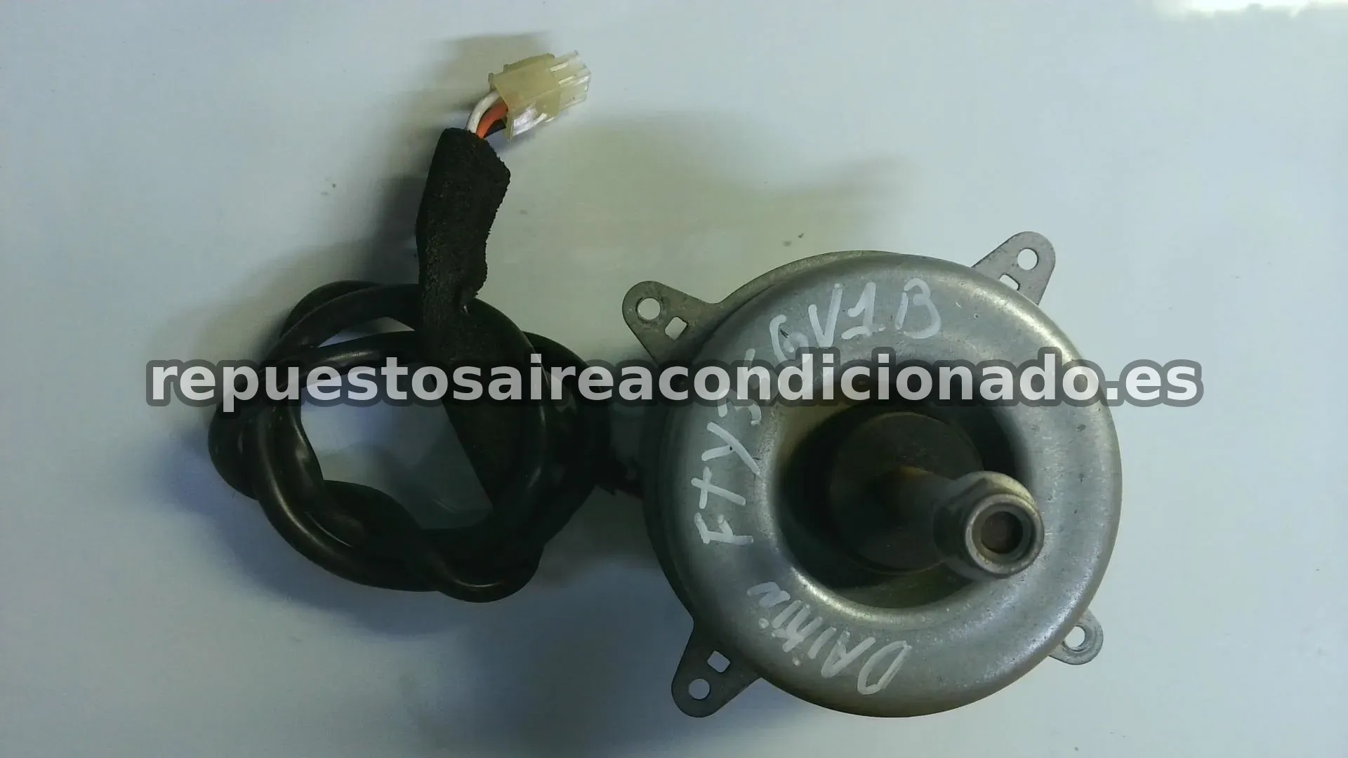 Motor - Mot UE6S-31SA4P UE6S-31SA4P / KUSATSU / 8002158